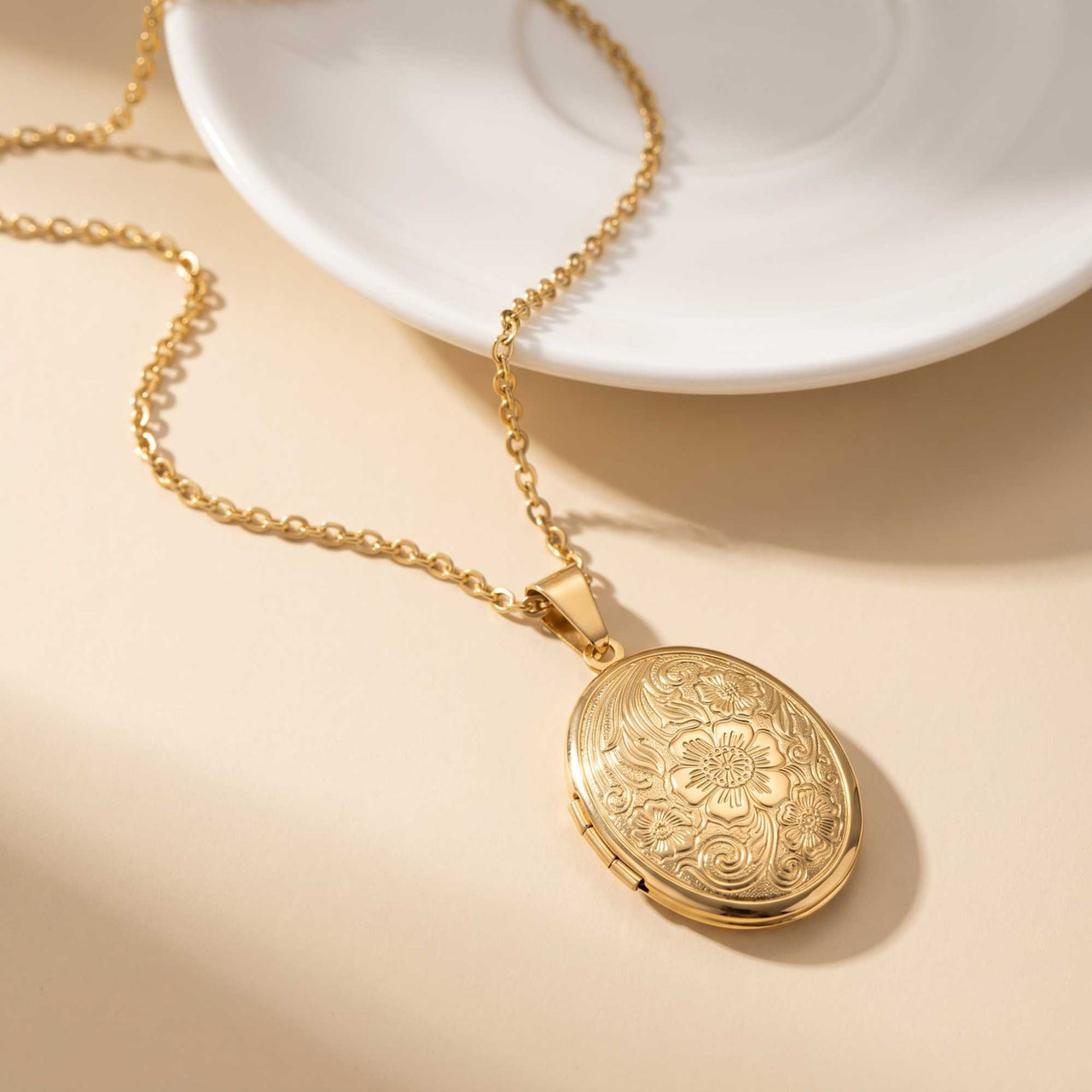 Floral Photo Locket Necklace