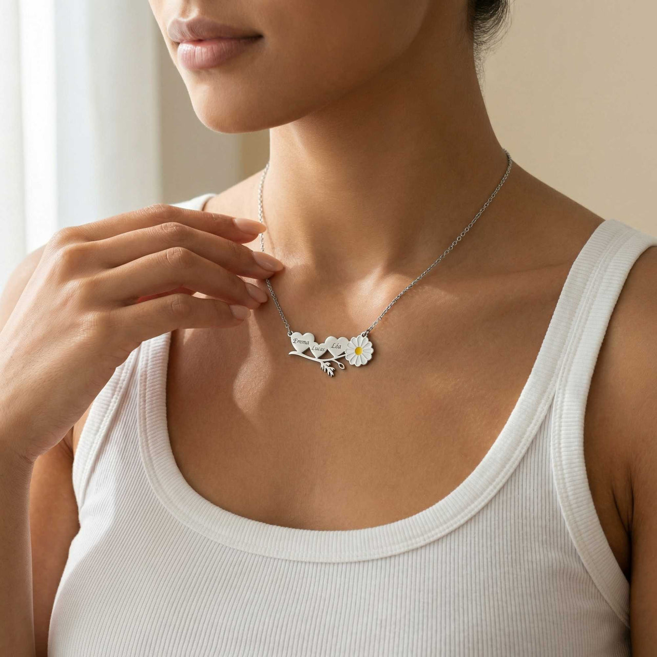 Daisy Name Necklace