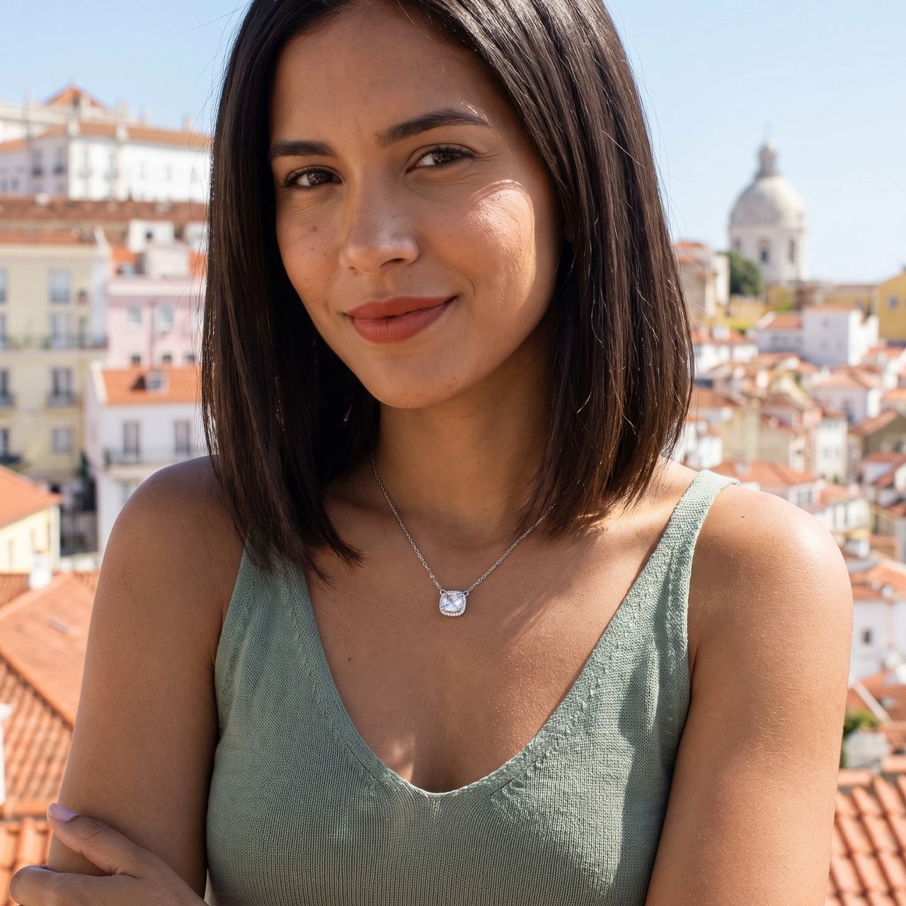 Halo necklace — worn on a getaway, silver | SKU: 505721