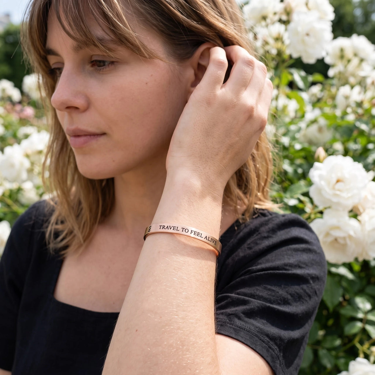 Travel bracelet — worn, everyday gesture, rose gold | SKU: ttfa-rg
